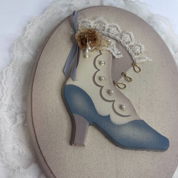 Victorian Oval Wooden Frame Lace Trim Regency Boot Shabby Chic Cottage Core - Picture 3 of 6